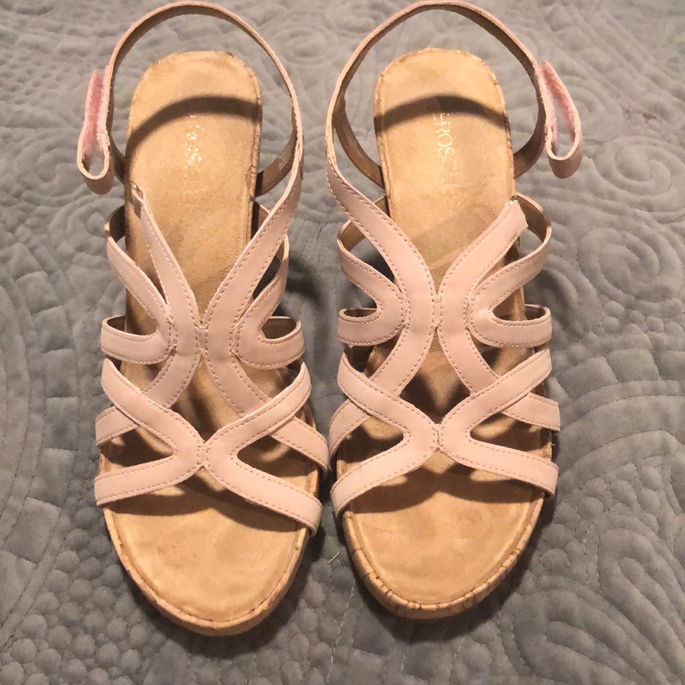 Pink wedges super comfy!